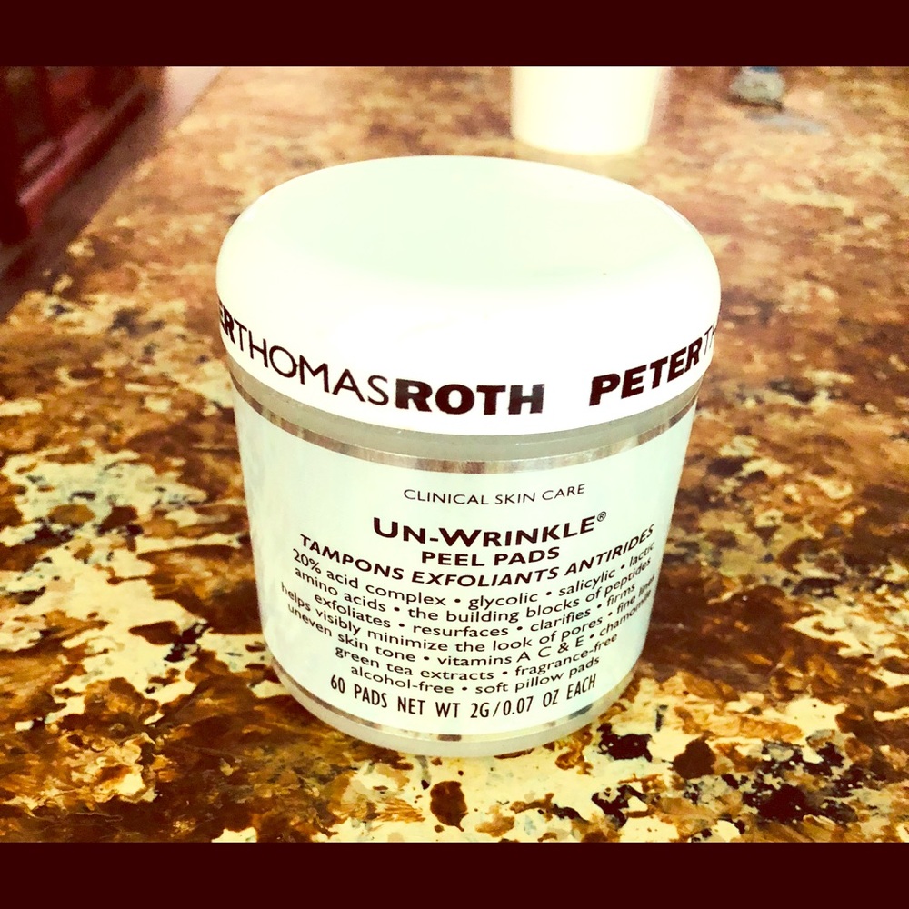 Peter Thomas Roth un-wrinkle peel pads-like new!